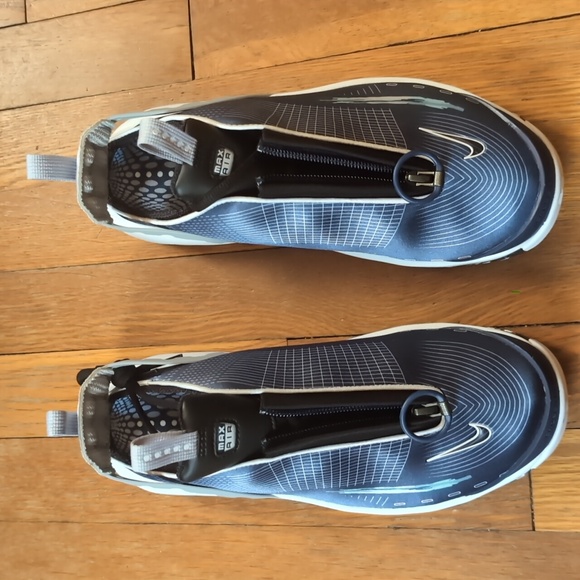 NIKE AIR MAX CRAZE WOMEN SNEAKERS SIZE 9 - Picture 2 of 8